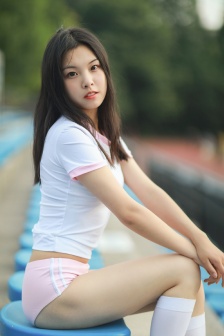 农场主家的三个女儿